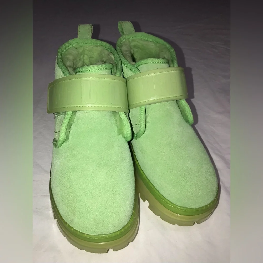 Ugg Womens Neumel Clear Chukka Boot - Picture 11 of 12